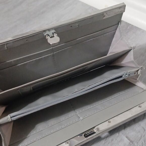 Set of Two SOLENE Bags, Snakeskin Print Wallet, NWT PAPARAZZI Bracelet - Picture 7 of 8